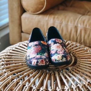 Floral Clogs